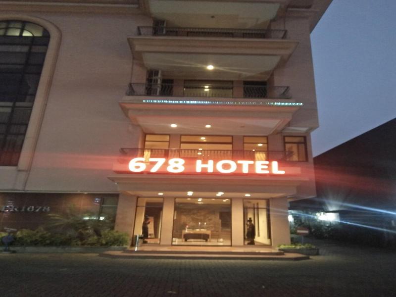 Hotel 678 Kemang image