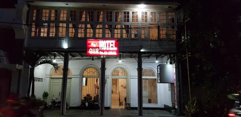 Hotel Dequr Jakarta Kota image