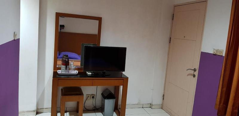 Hotel Dequr Jakarta Kota image