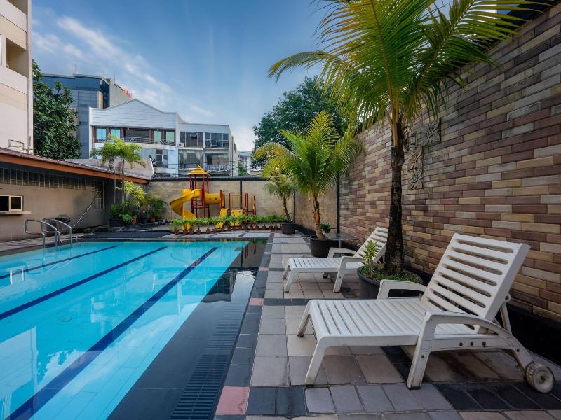 Hotel Marcopolo Jakarta image