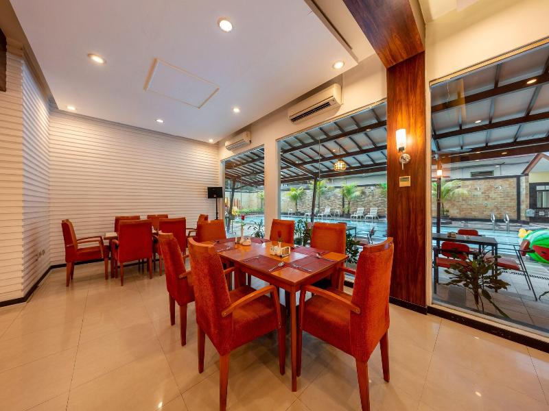 Hotel Marcopolo Jakarta image