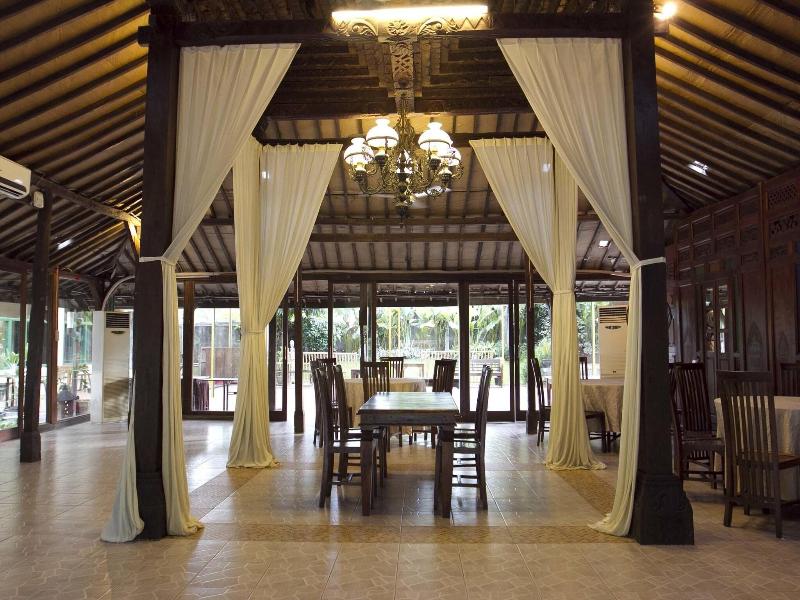 Sare Suites image