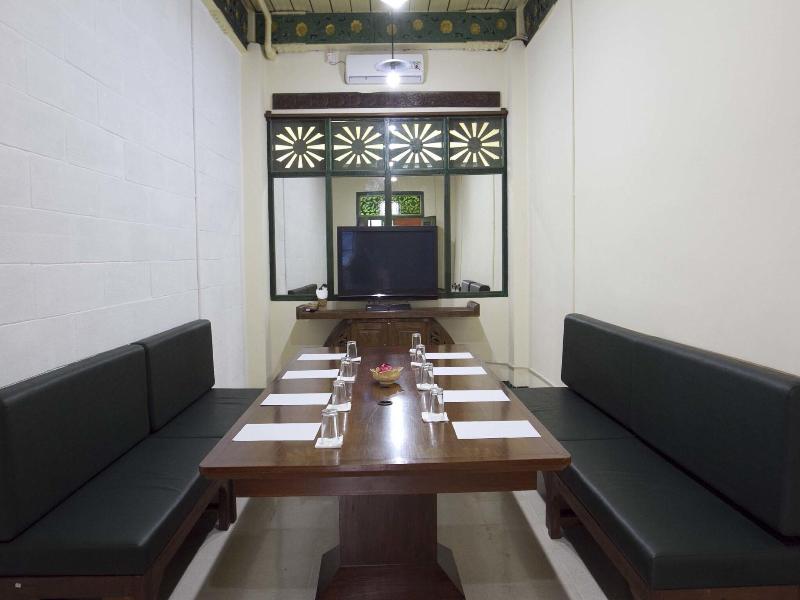 Sare Suites image