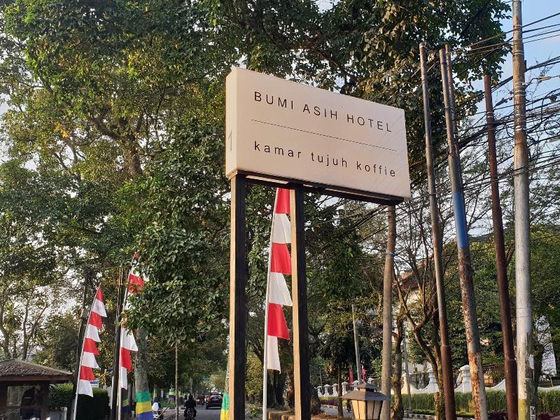 Hotel Bumi Asih