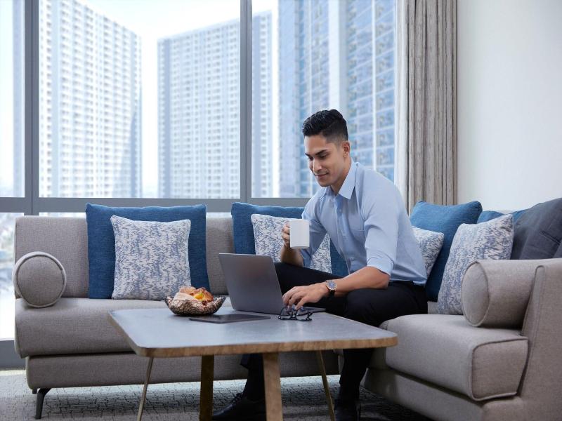 Four Points by Sheraton Surabaya, Pakuwon Indah image