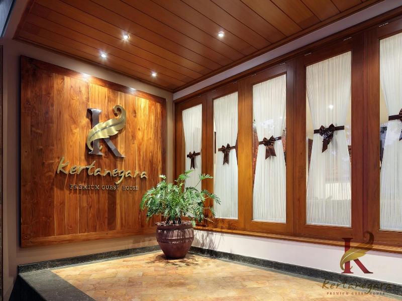 Kertanegara Premium Guest House image