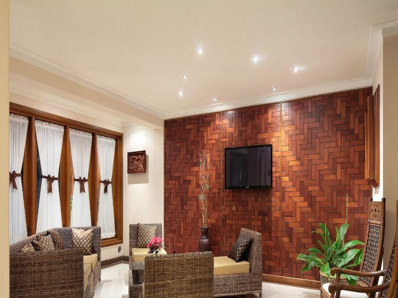 Kertanegara Premium Guest House image