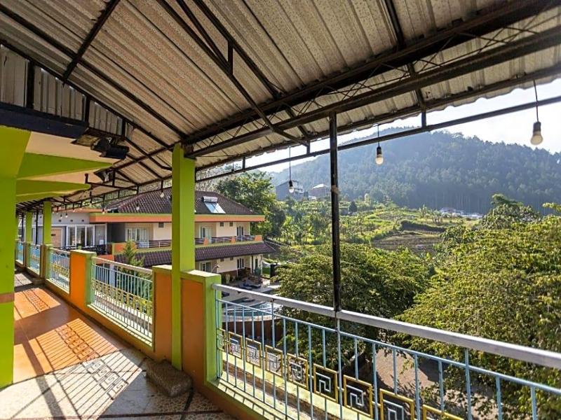 Villa Panderman Indah image