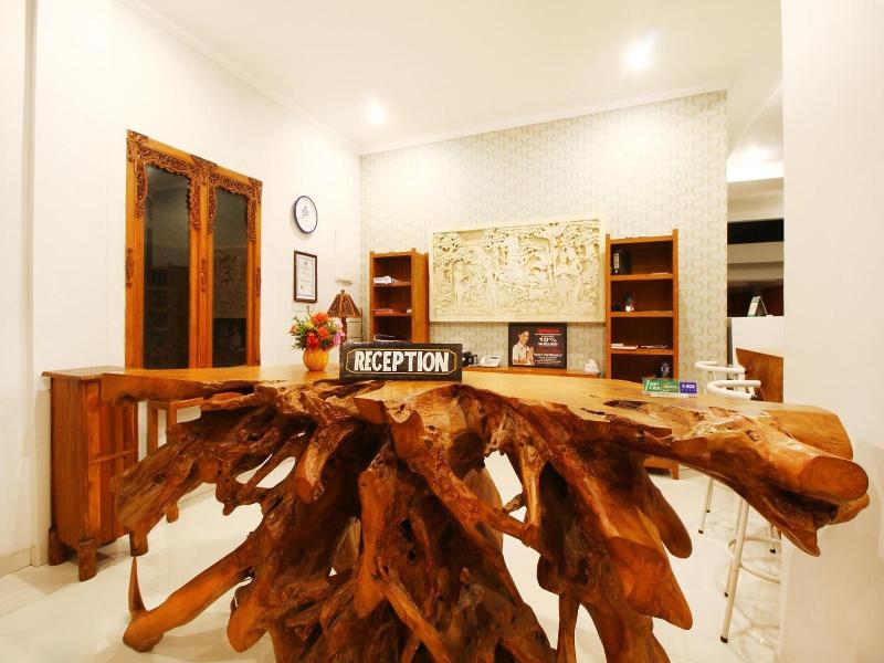 Hotel Wahyu Dana image