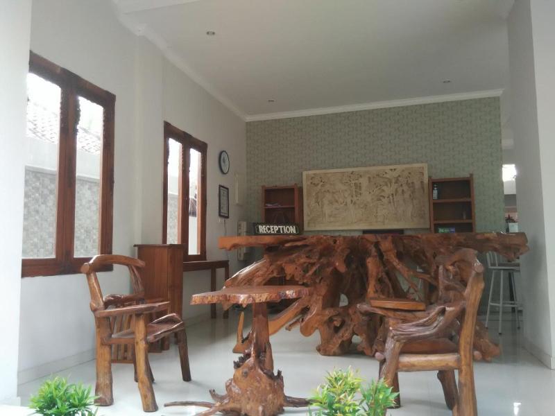 Hotel Wahyu Dana image