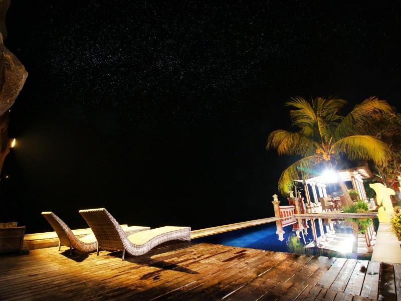 Hotel Wahyu Dana image