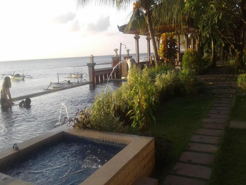 Hotel Wahyu Dana image