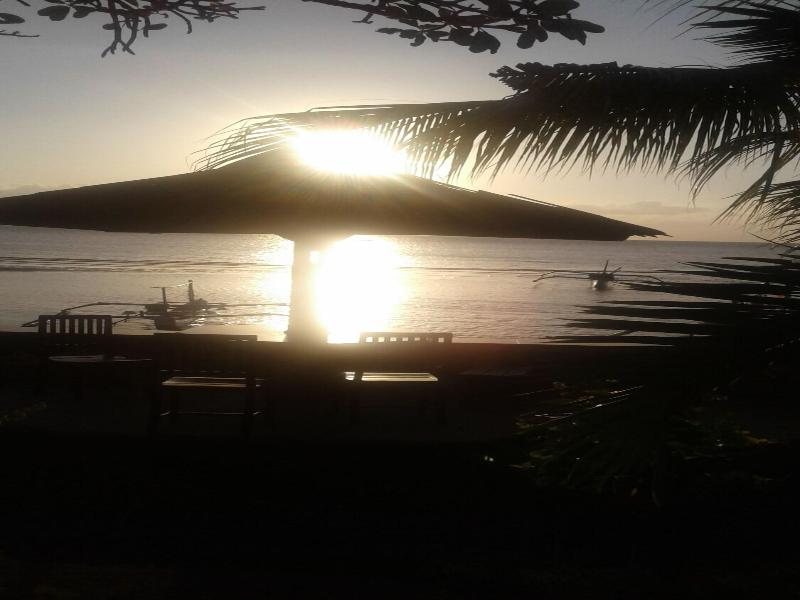 Hotel Wahyu Dana image