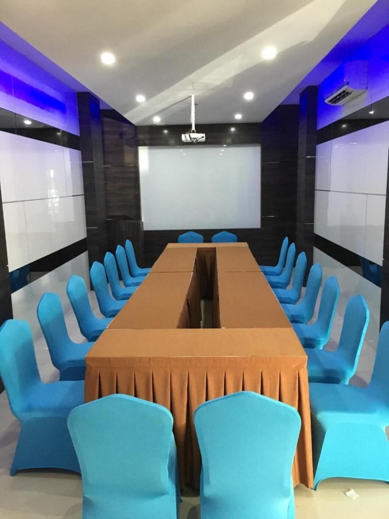 Os Hotel Airport Batam image