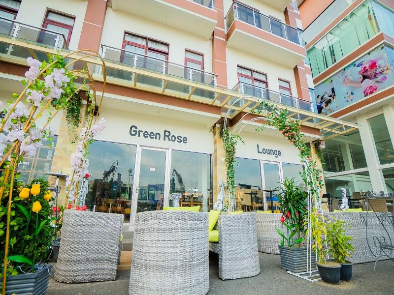 Green Rose Hotel image
