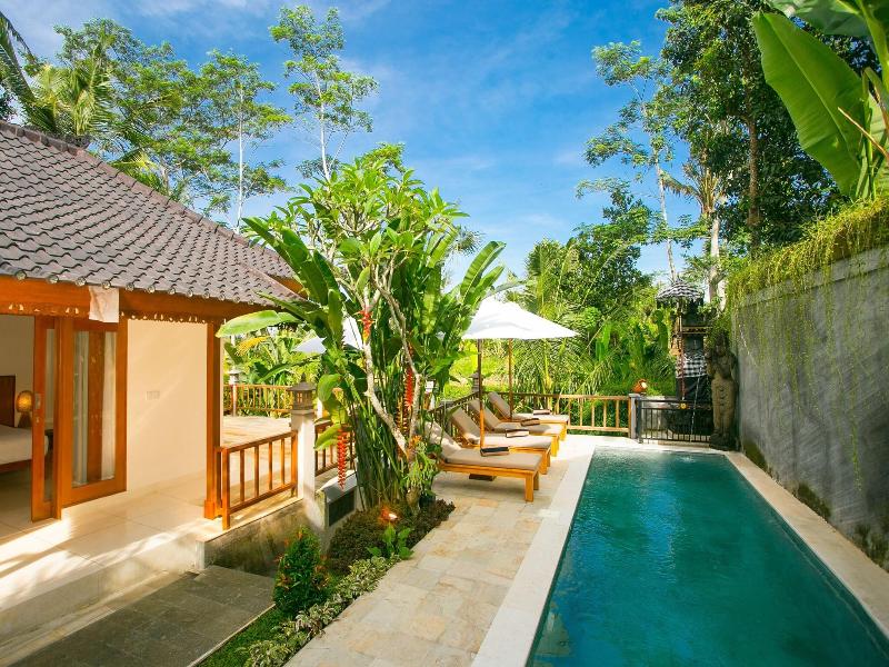 Pesantian Villa & Warung image