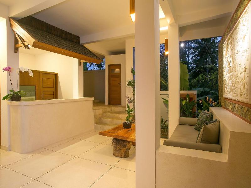 Pesantian Villa & Warung image