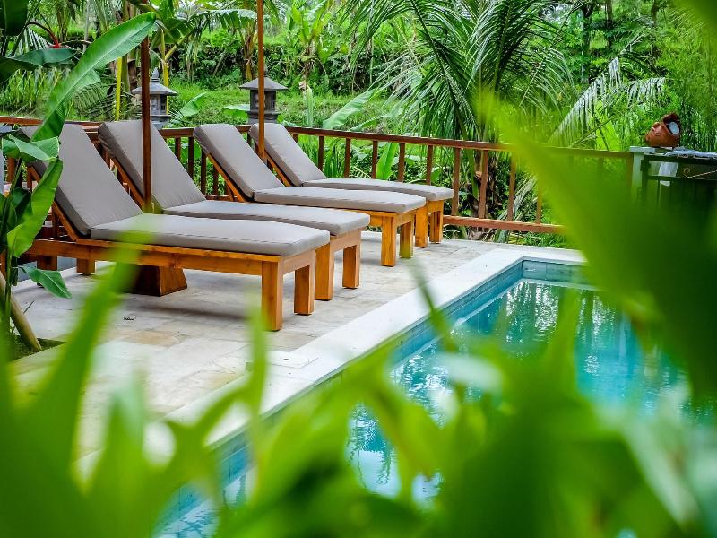 Pesantian Villa & Warung image