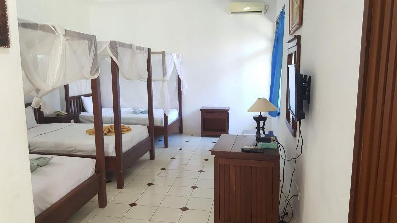 Aman Gati Hotel Lakey image