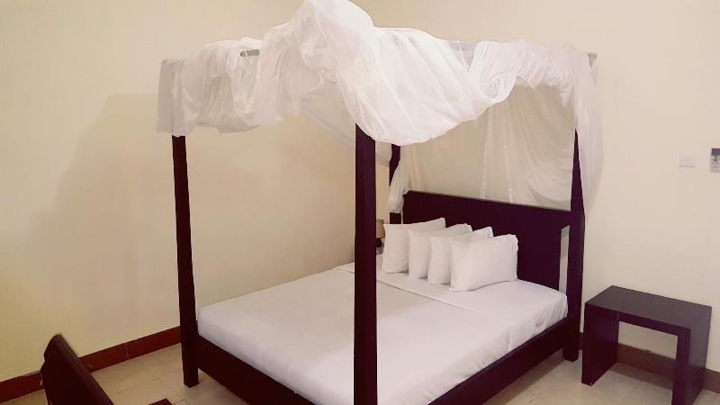 Aman Gati Hotel Lakey image