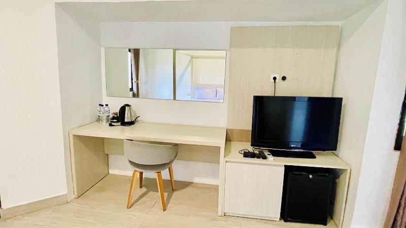 Aman Gati Hotel Lakey image