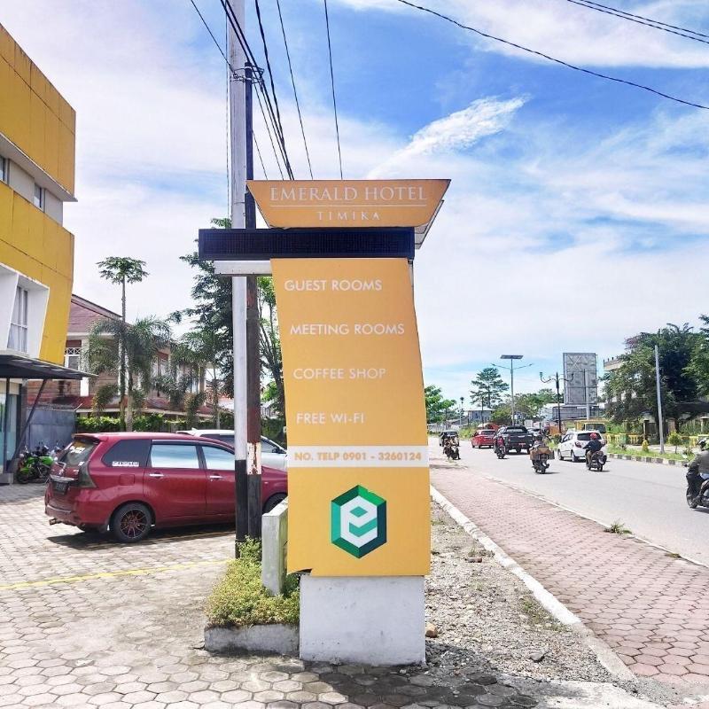 Emerald Hotel