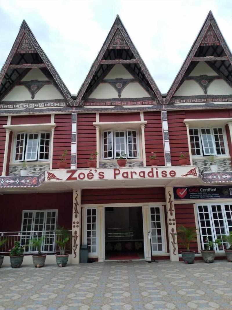 Zoe's Paradise Waterfront Hotel image