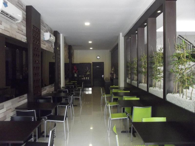 Manado Inn Hotel image