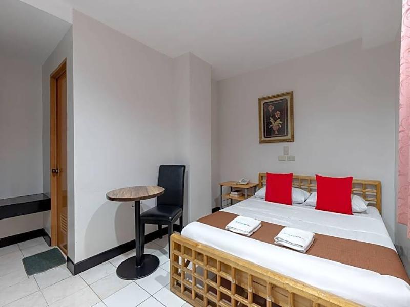 Zen Rooms Check Inn Dumaguete image
