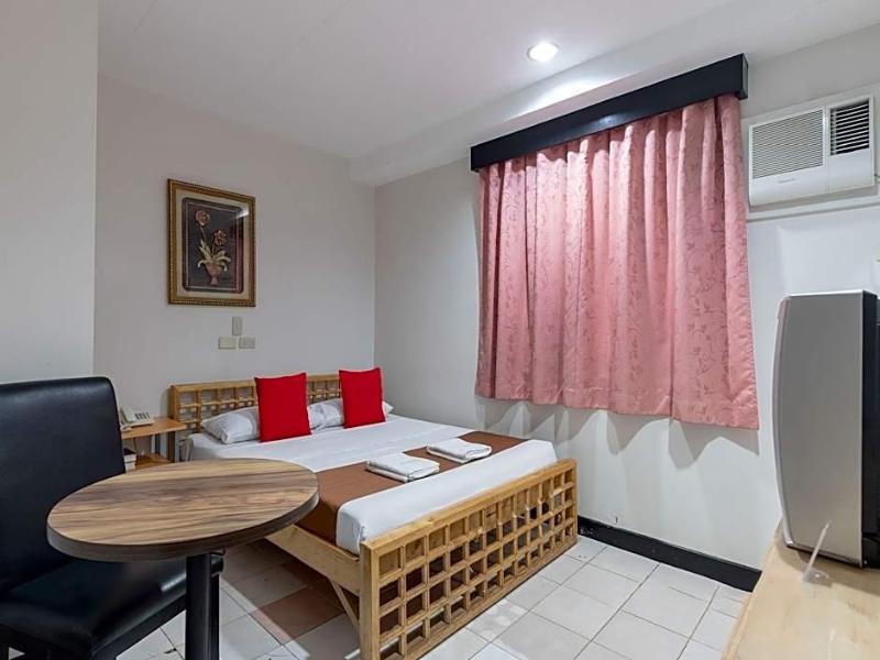 Zen Rooms Check Inn Dumaguete image