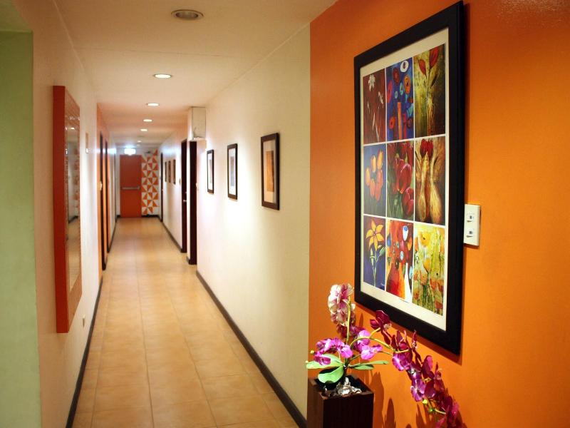 Frederick's Apartelle image