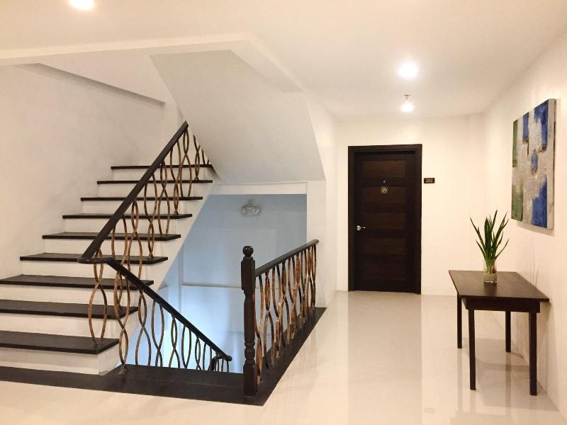Top Star Hotel Oton image
