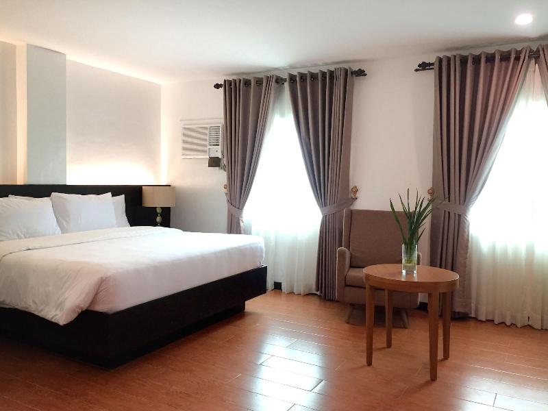 Top Star Hotel Oton image