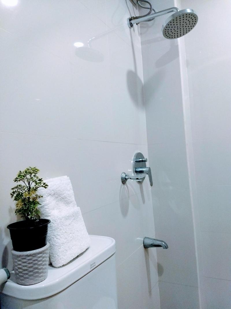 Top Star Hotel Oton image