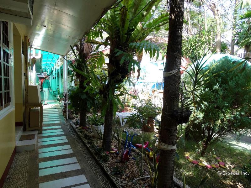 D' Lucky Garden Inn image
