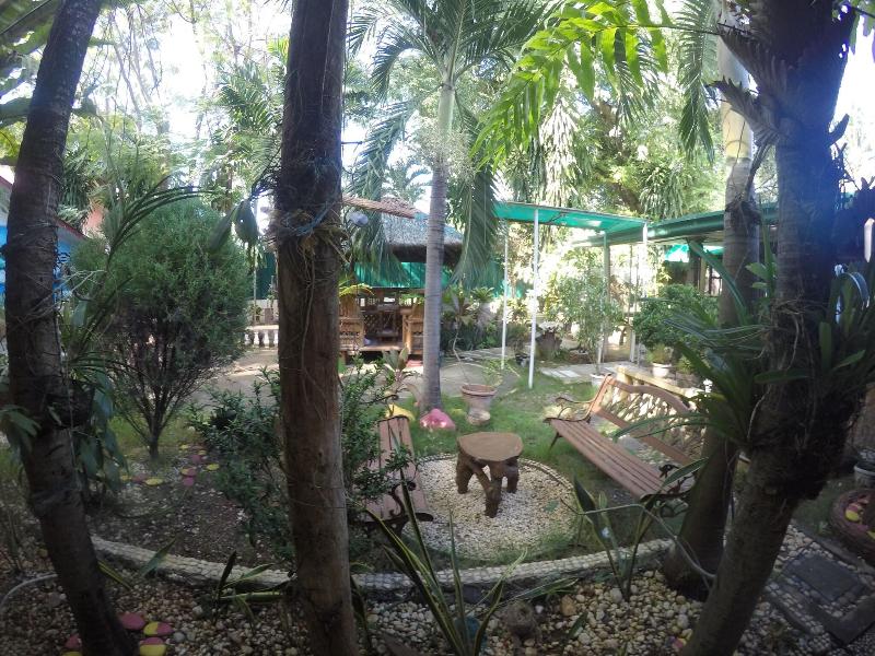 D' Lucky Garden Inn image