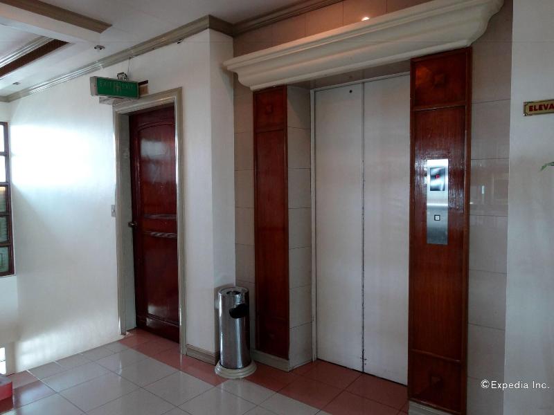 Orange Grove Hotel image