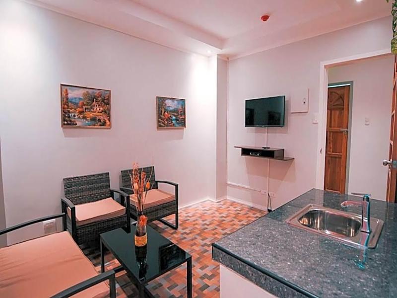 Kingswick Residences And Lodge image