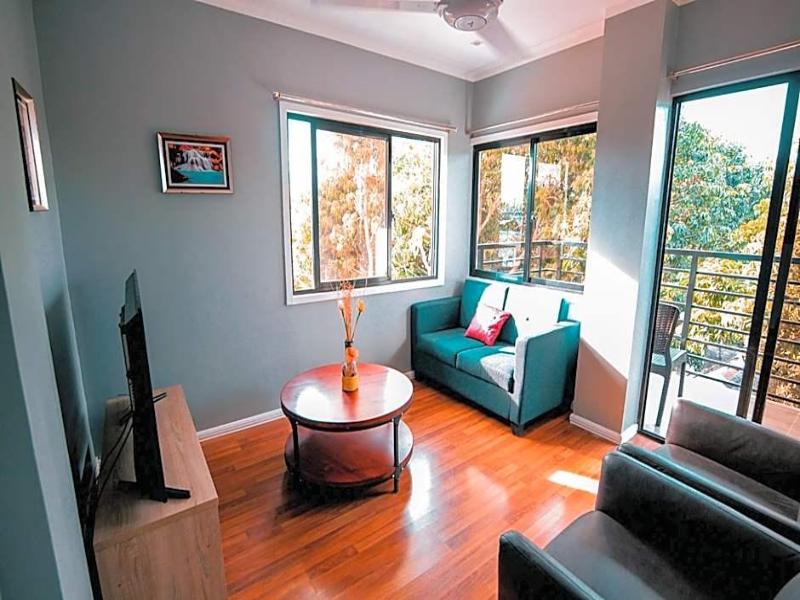 Kingswick Residences And Lodge image