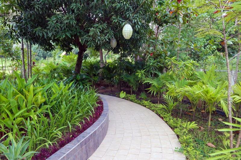 Fernvale Leisure Club And Resort image
