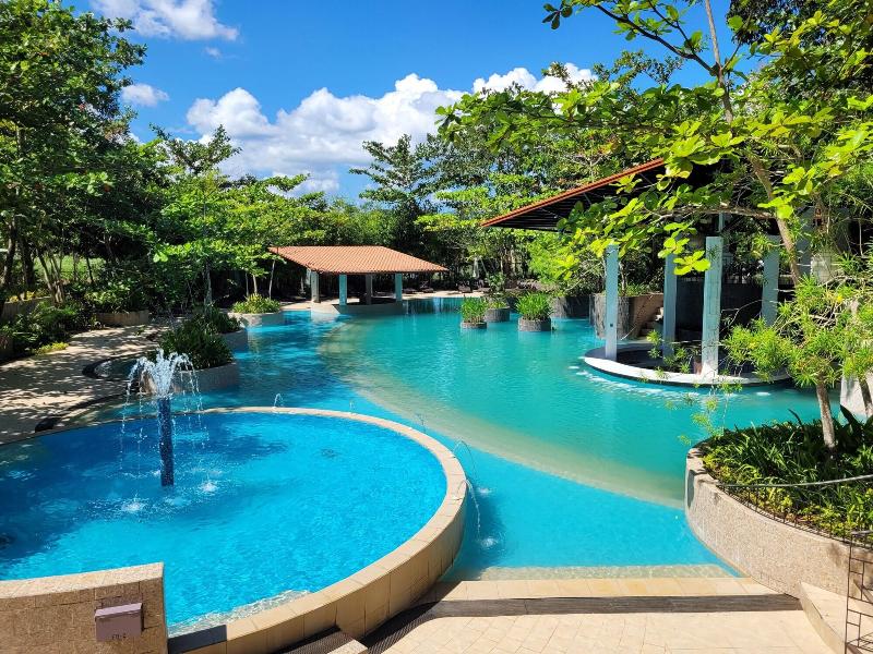 Fernvale Leisure Club And Resort image
