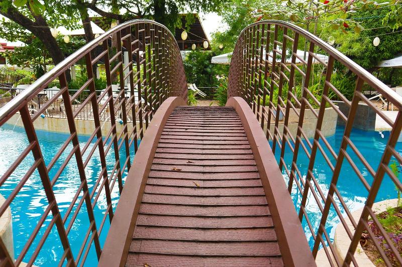 Fernvale Leisure Club And Resort image