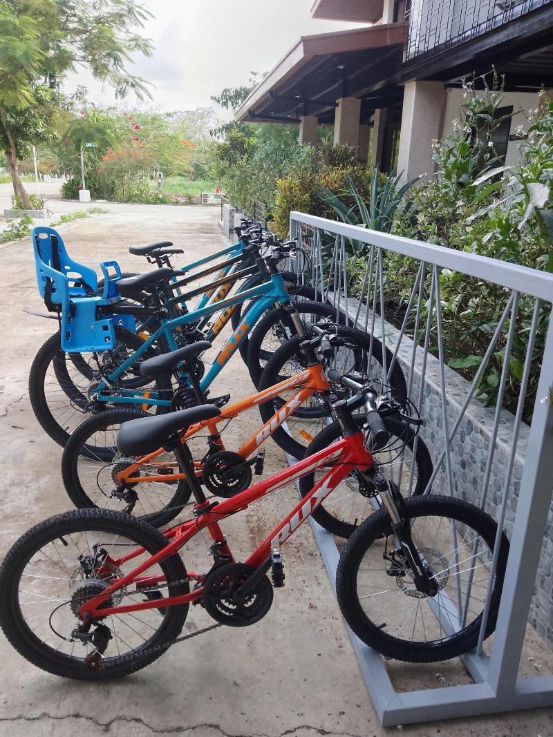 Fernvale Leisure Club And Resort image