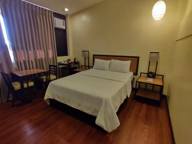 Fernvale Leisure Club And Resort image