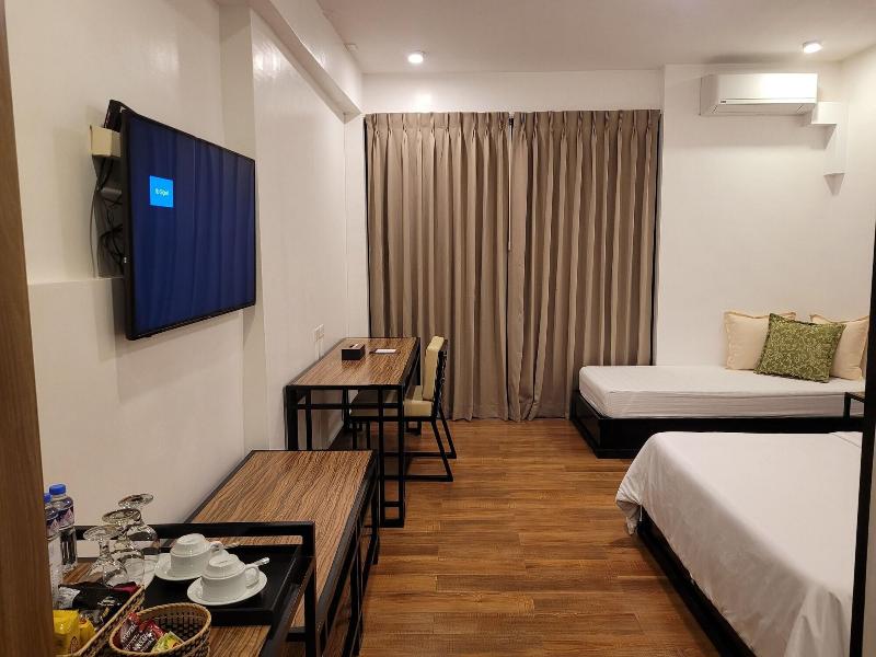 Fernvale Leisure Club And Resort image