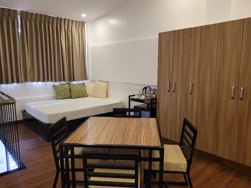 Fernvale Leisure Club And Resort image