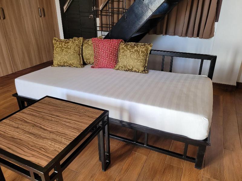 Fernvale Leisure Club And Resort image