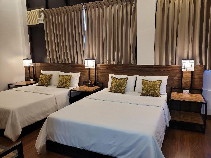 Fernvale Leisure Club And Resort image