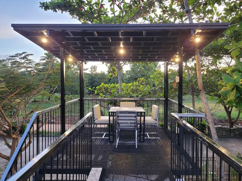 Fernvale Leisure Club And Resort image