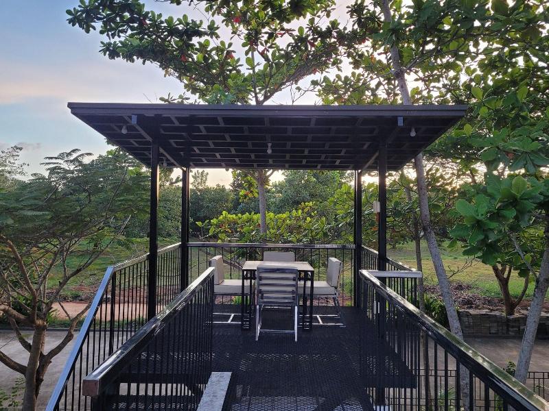 Fernvale Leisure Club And Resort image